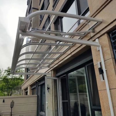 Bom preço. Experimente a durabilidade e versatilidade com a cobertura de policaronato de bricolage on-line