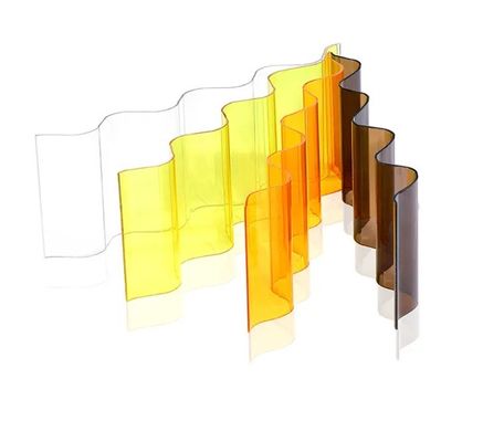 Painéis de telhado UV Folha de policarbonato ondulado 0.6 mm-2.8 mm Espessura