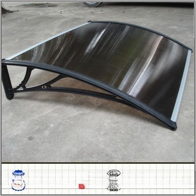 Bom preço. 120cm * 150cm Policarbonato Canopy folha oca para janelas Material resistente a intempéries on-line