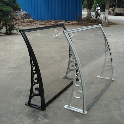 Bom preço. Telhado de folha sólida de policarbonato de longa duração com resistência ao amarelamento, rachaduras e desbotes on-line