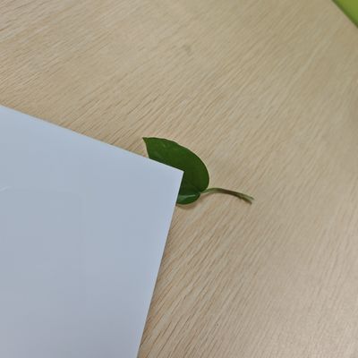 Folhas de plástico de poliestireno de alta durabilidade para ecrãs de retalho