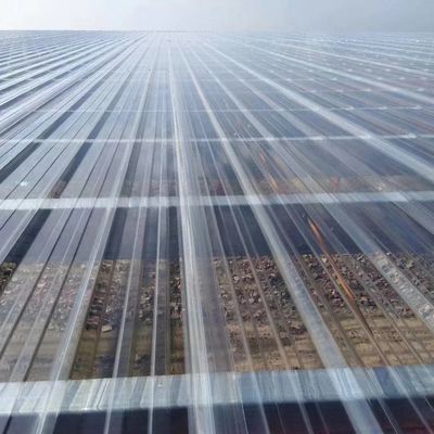 Bom preço. Folha de clarabóia de plástico corrugado de policarbonato comprimento personalizado 0,8 mm-2,8 mm on-line