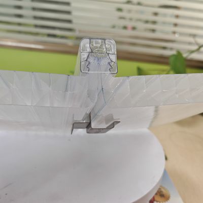 Bom preço. Folha de policarbonato de perfis X com bloqueio em U - telhado leve e resistente a impactos para copas on-line