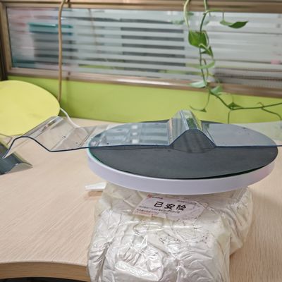 Chapa de policarbonato ondulada transparente com 840mm de largura para aplicações flexíveis e versáteis