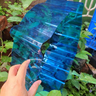 Chapa ondulada de policarbonato plástico azul, resistente a impactos e leve para funcionalidade e design aprimorados