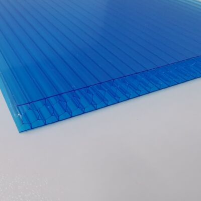 Bom preço. Inovadora folha de policarbonato de plástico azul de 6 mm a 16 mm com núcleo de favo de mel, painéis leves e resistentes a impactos para cobertura, cobertura e toldo on-line