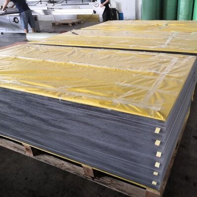 Preço Barato 6mm Plástico 4 * 8 pés folha de policarbonato Folha transparente clara Com excepcional resistência a impactos e alta transmissão de luz para industrial e telhado dossel