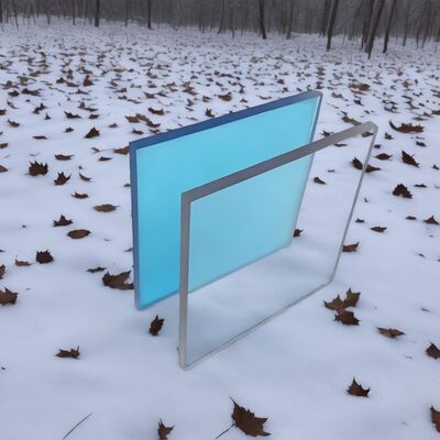 Preço de fábrica 5mm plástico 4 * 8 pés folha de policarbonato folha transparente clara com excepcional resistência ao impacto e alta transmissão de luz para industrial e telhado dossel