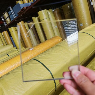 Bom preço. Folha de policarbonato de plástico fácil de instalar, espessura de 0,8 mm a 18,0 mm, painel transparente leve, projetos ideais de fabricação on-line